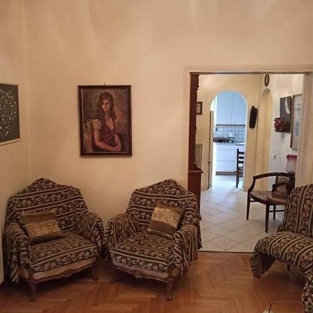 Classical Apartment At Lycabetus Hill Athén Kültér fotó